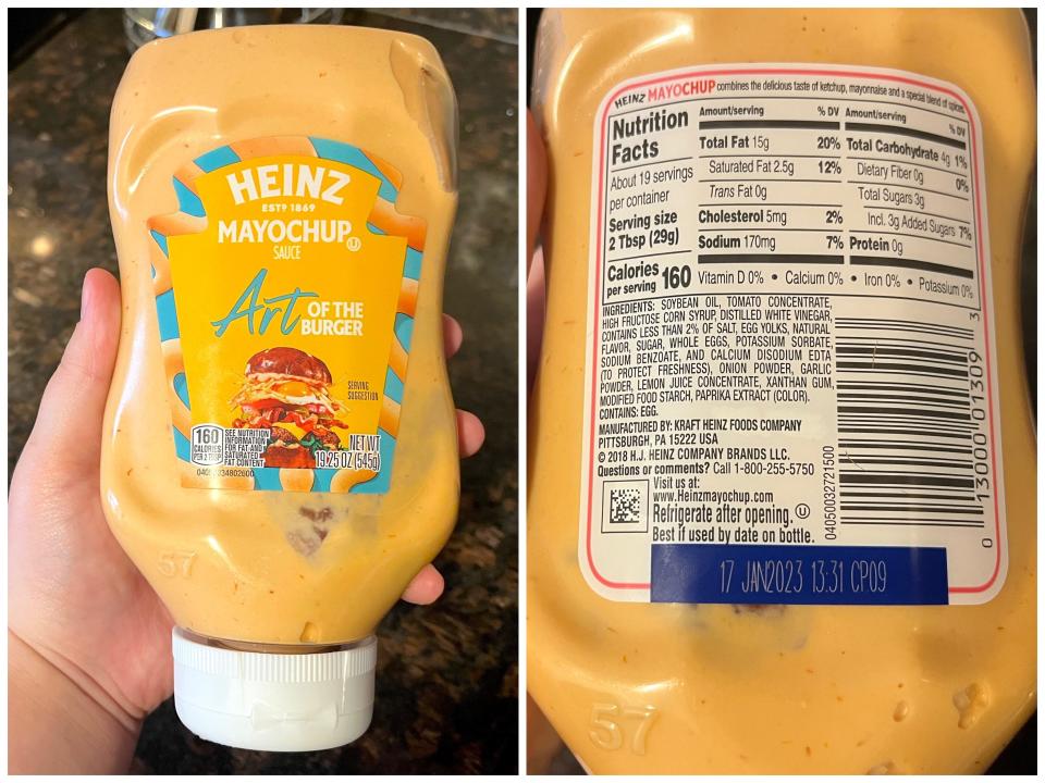 Back and front of a bottle of Heinz mayochup