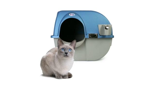 Omega Paw Enclosed No Scoop Self-Cleaning Litter Box & Paw