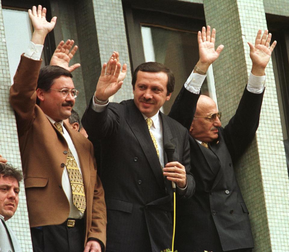 Recep Tayyip Erdogan, center