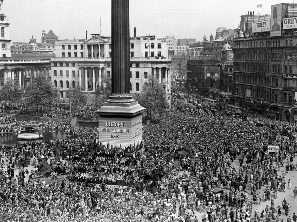 File photo dated 8/5/1945 of thousands of people gather in Trafalgar Sqaure, London, to mark VE-Day, celebrating the Allied victory over Germany and the end of the Second World War: PA