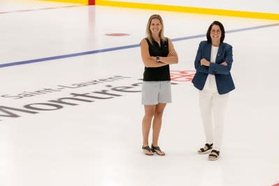 Olympic ice hockey champions Danièle Sauvageau and Kim St-Pierre will serve as ambassadors for the reopening of the Raymond-Bourque Arena.  In particular, they will take part in the grand celebrations for the inauguration of the renovated building, scheduled for Saturday September 3, 2022.  (CNW Group/Ville de Montreal - Arrondissement de Saint Laurent)