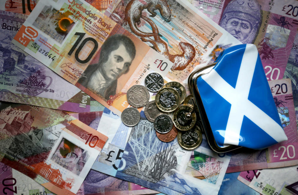 <p>The Scottish Fiscal Commission predicts freezing the tax threshold will lead to people leaving the country.</p>