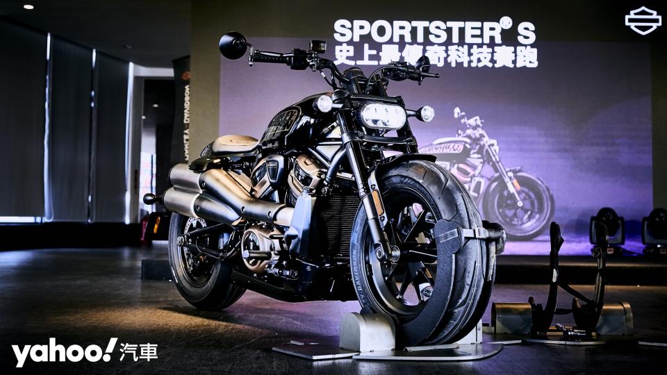 2022 Harley-Davidson全新Sportster S登場！賽道見真章底下是羊是狼？！