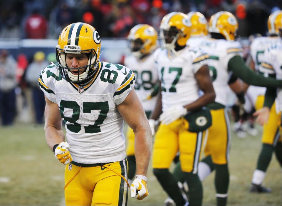 Green Bay Packers receiver Jordy Nelson (87) reacts after making a pass reception during the second half of an NFL football game against the Chicago Bears, Sunday, Dec. 18, 2016, in Chicago. The Packers won 30-27. (AP Photo/Charles Rex Arbogast)