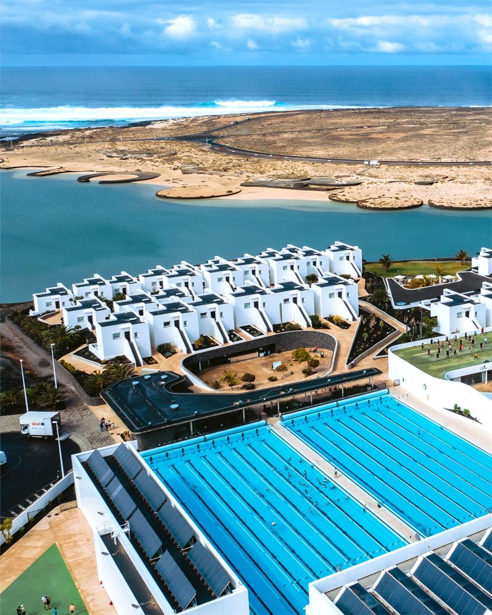 Beyond the pool complex is the lagoon, for open-water swimming, stand-up paddleboarding and windsurfing (Club La Santa)