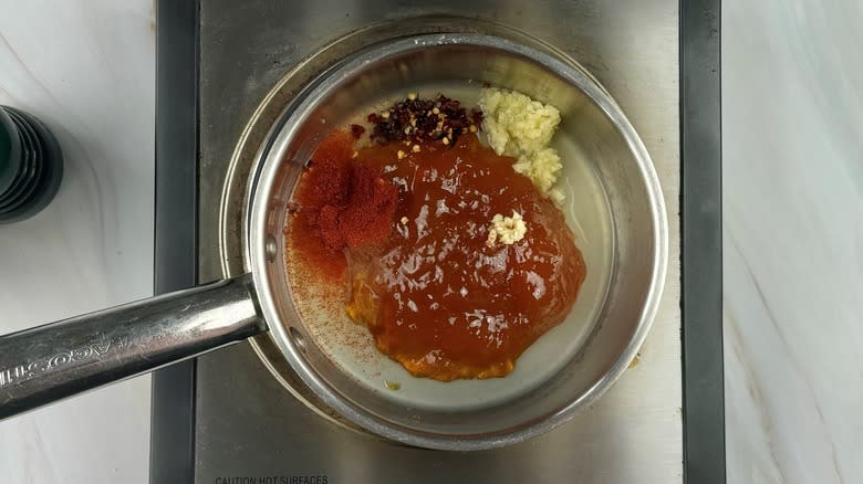jam and seasonings in pan