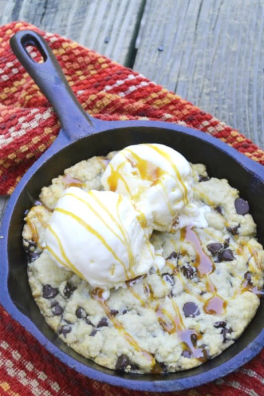 <p>Apron Free Cooking</p><p>Wondering what to fix for a date-night dessert? This chocolate chip skillet cookie for two is the perfect solution.</p><p><strong>Get the recipe: <a href="https://www.apronfreecooking.com/recipes/chocolate-chip-skillet-cookie-for-two/" rel="nofollow noopener" target="_blank" data-ylk="slk:Chocolate Chip Skillet Cookie for Two;elm:context_link;itc:0;sec:content-canvas" class="link ">Chocolate Chip Skillet Cookie for Two</a></strong></p>