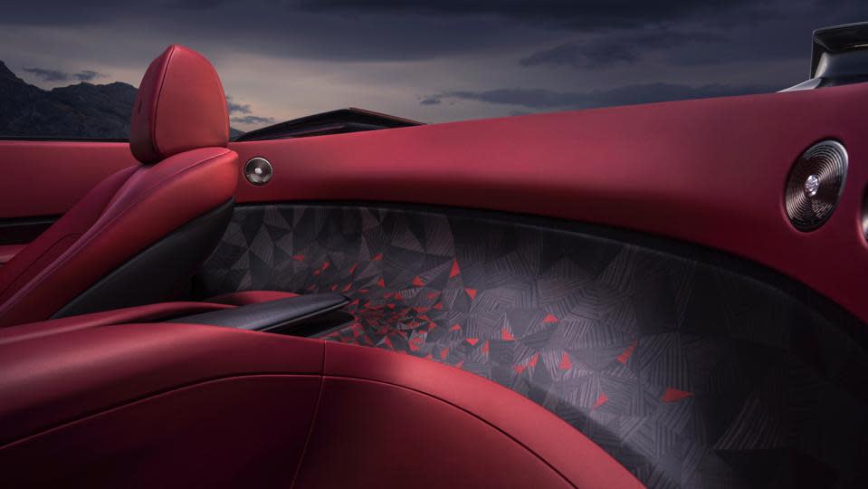 Rolls-Royce Droptail La Rose Noire