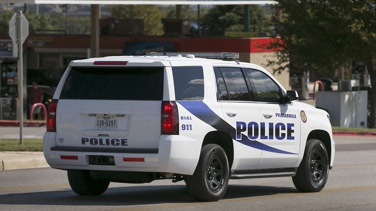 Pflugerville police are investigating a traffic death involving a pedestrian struck by a vehicle on Wednesday night.