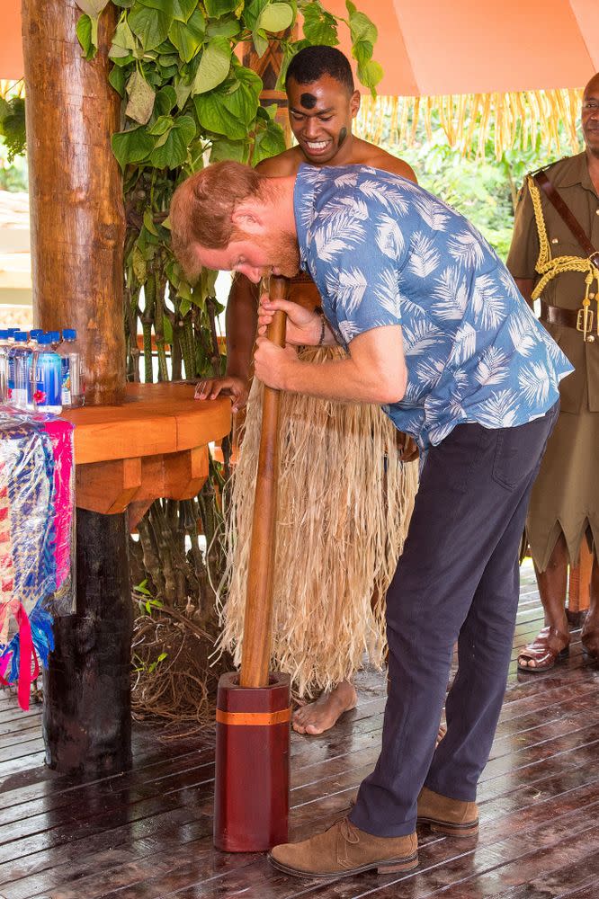 Meghan Markle and Prince Harry Split Tour Duties in Fiji