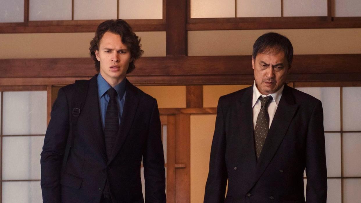  Ansel Elgort and Ken Watanabe in Tokyo Vice season 2 finale. 