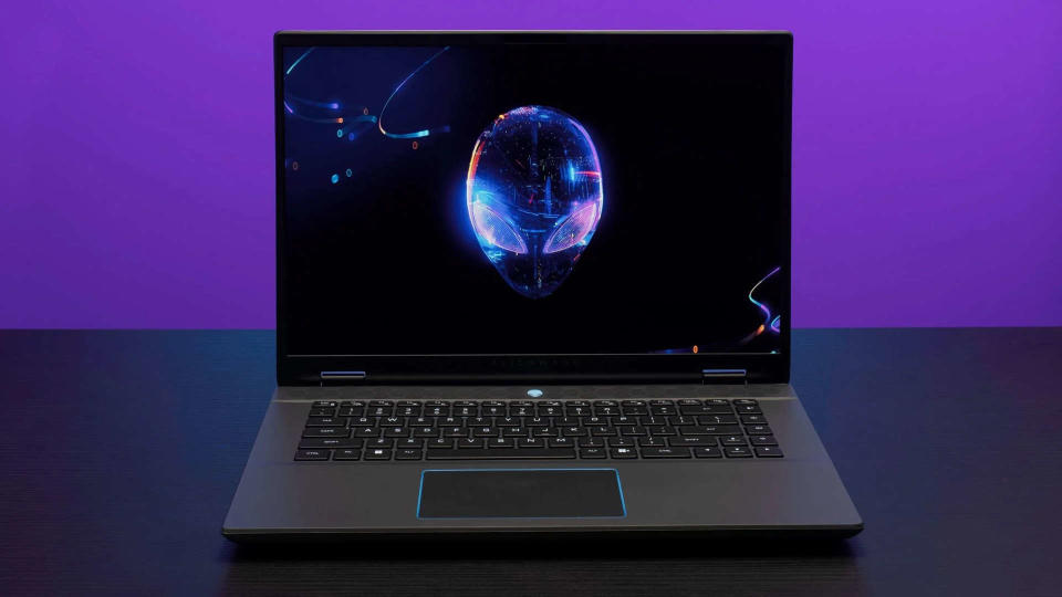 Φορητός υπολογιστής παιχνιδιών Alienware m16 R2