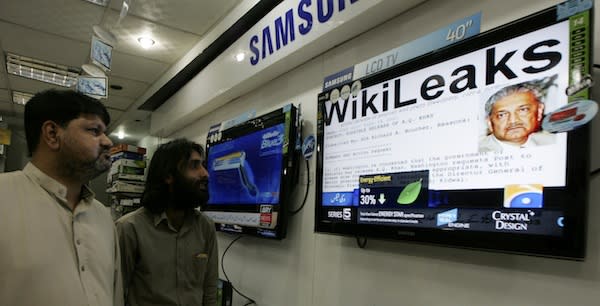 News organizations stop calling WikiLeaks a "whistleblower"