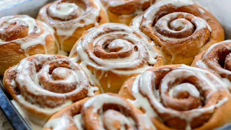 cinnamon rolls close up