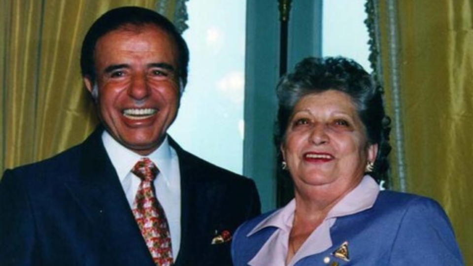 Lita de Lázari junto con el ex Presidente Carlos Menem, dos íconos de los 90'