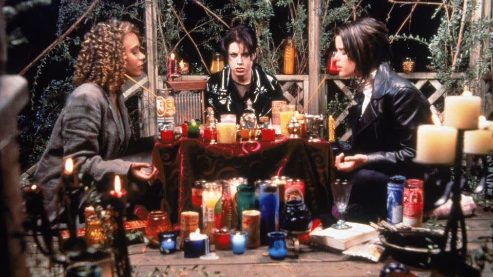 Rachel True, Fairuza Balk, Neve Campbell in "The Craft" (1996) - Columbia/Kobal/Shutterstock