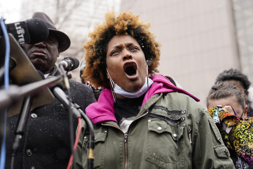 (Photo: John Minchillo/Associated Press)