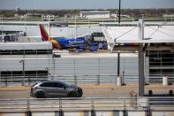 Southwest Airlines flights resume following the lifting of a brief nationwide stoppage in Chicago