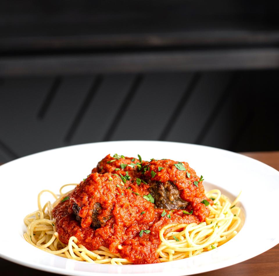 Spaghetti and meatballs at Mariola Italian feature hand-rolled meatballs using a blend of beef and Italian sausage. (PHOTO PROVIDED BY MIKE MARIOLA RESTAURANTS)