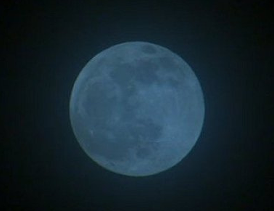 Blue Moon, NASA, Marshall Space Flight Center, 12/20/10. <a href="http://www.flickr.com/photos/nasamarshall/5320348020/" rel="nofollow noopener" target="_blank" data-ylk="slk:(NASA/MSFC);elm:context_link;itc:0;sec:content-canvas" class="link ">(NASA/MSFC)</a>