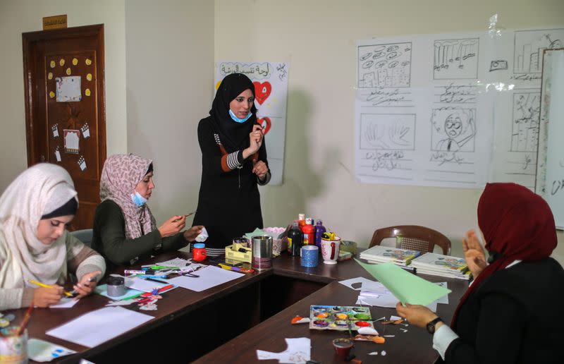 Women with hearing loss in Gaza make animations to raise awareness