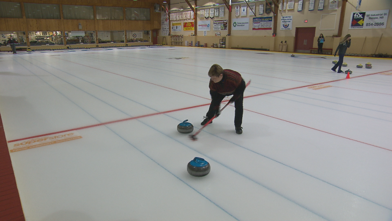 Moncton couple aims for top spot at Maritime Stick Curling Championships