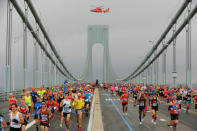 The first wave of runners make their way across the Verrazano-Narrows Bridge during the start of the New York City Marathon in New York, U.S., November 5, 2017. REUTERS/Lucas Jackson