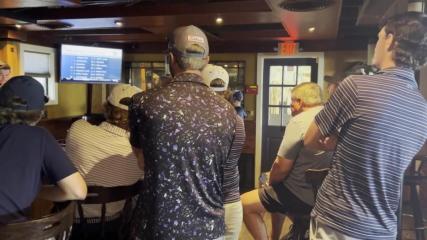 University of North Florida men's golf team holds NCAA watch party at Cap's on the Water