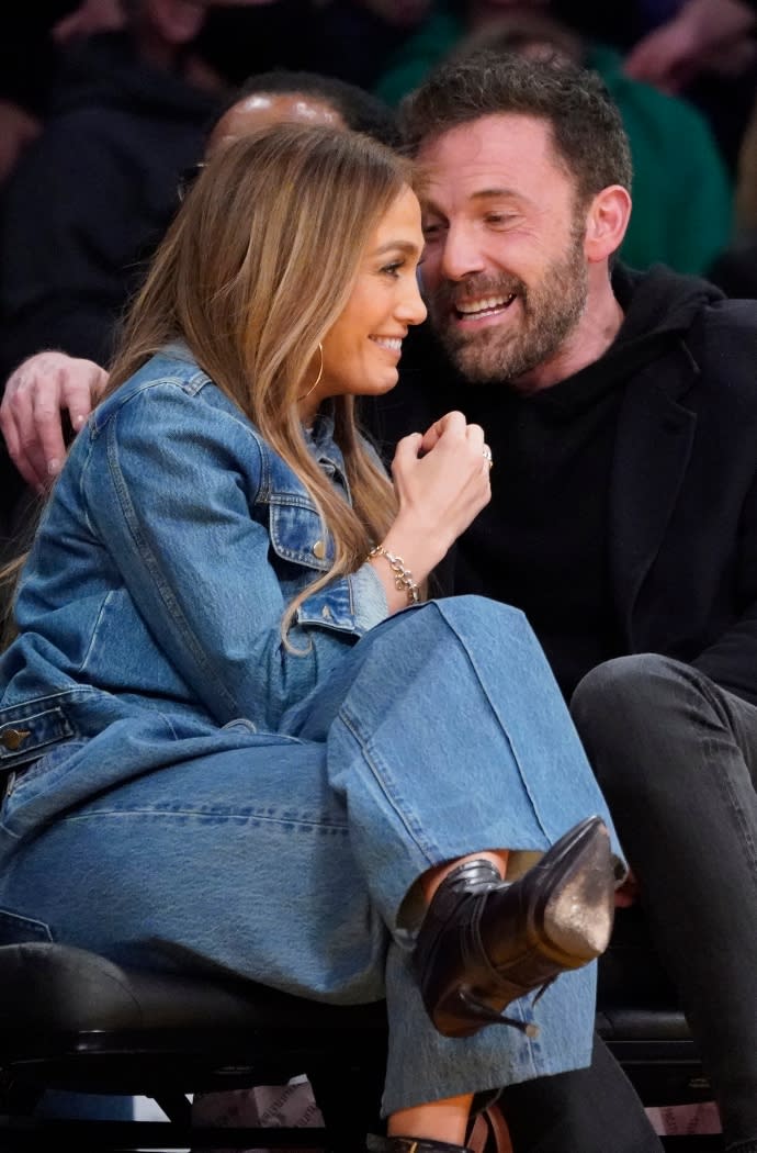 Jennifer Lopez and Ben Affleck at the NBA basketball game between the Los Angeles Lakers and the Boston Celtics on December 7 - Credit: ASSOCIATED PRESS.