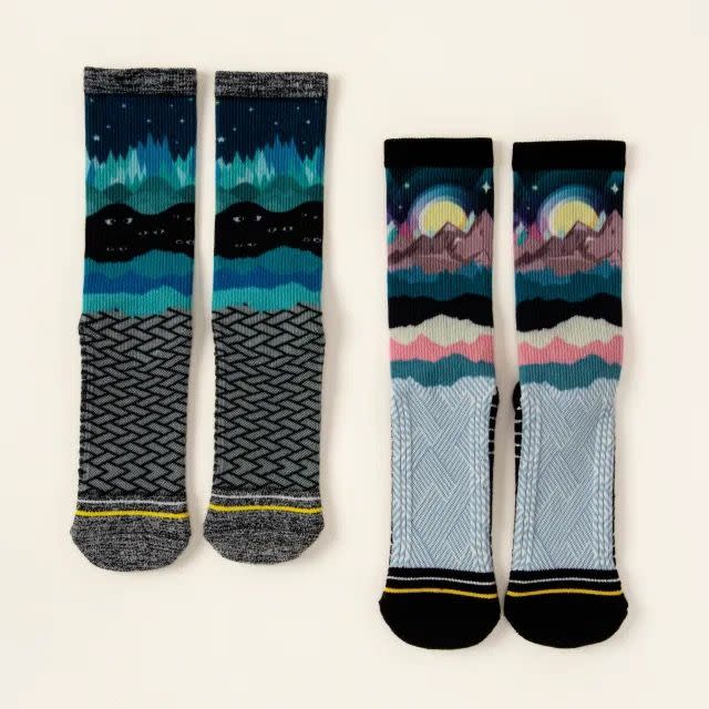 <p><a href="https://go.redirectingat.com?id=74968X1596630&url=https%3A%2F%2Fwww.uncommongoods.com%2Fproduct%2Frecycled-coffee-yarn-socks&sref=https%3A%2F%2Fwww.womansday.com%2Flife%2Fg60458418%2Fbest-eco-friendly-sustainable-gifts%2F" rel="nofollow noopener" target="_blank" data-ylk="slk:Shop Now;elm:context_link;itc:0;sec:content-canvas" class="link rapid-noclick-resp">Shop Now</a></p><p>Recycled Coffee Yarn Socks</p><p>$14.00</p><span class="copyright">Uncommon Goods</span>