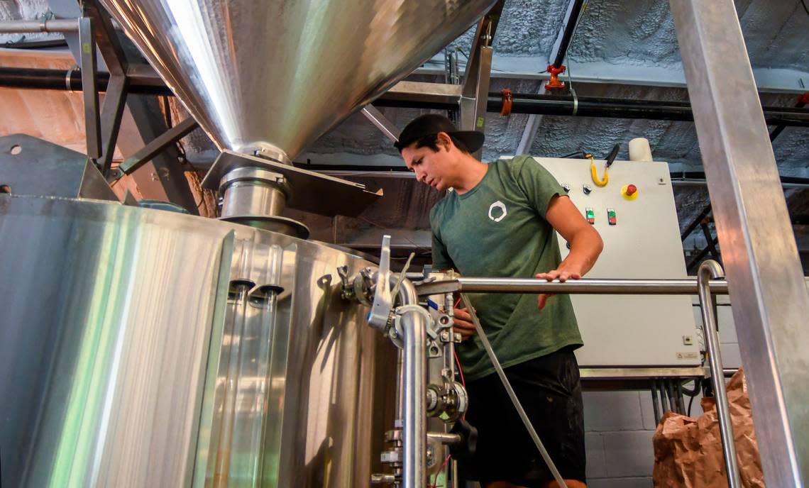 Matt Stone, brewer for Shellring Ale Works, makes sure the consistency of water to grain is perfect for the brewery’s tart beer called ‘Jelly’ on Wednesday, Sept. 21, 2022 in the Town of Port Royal.