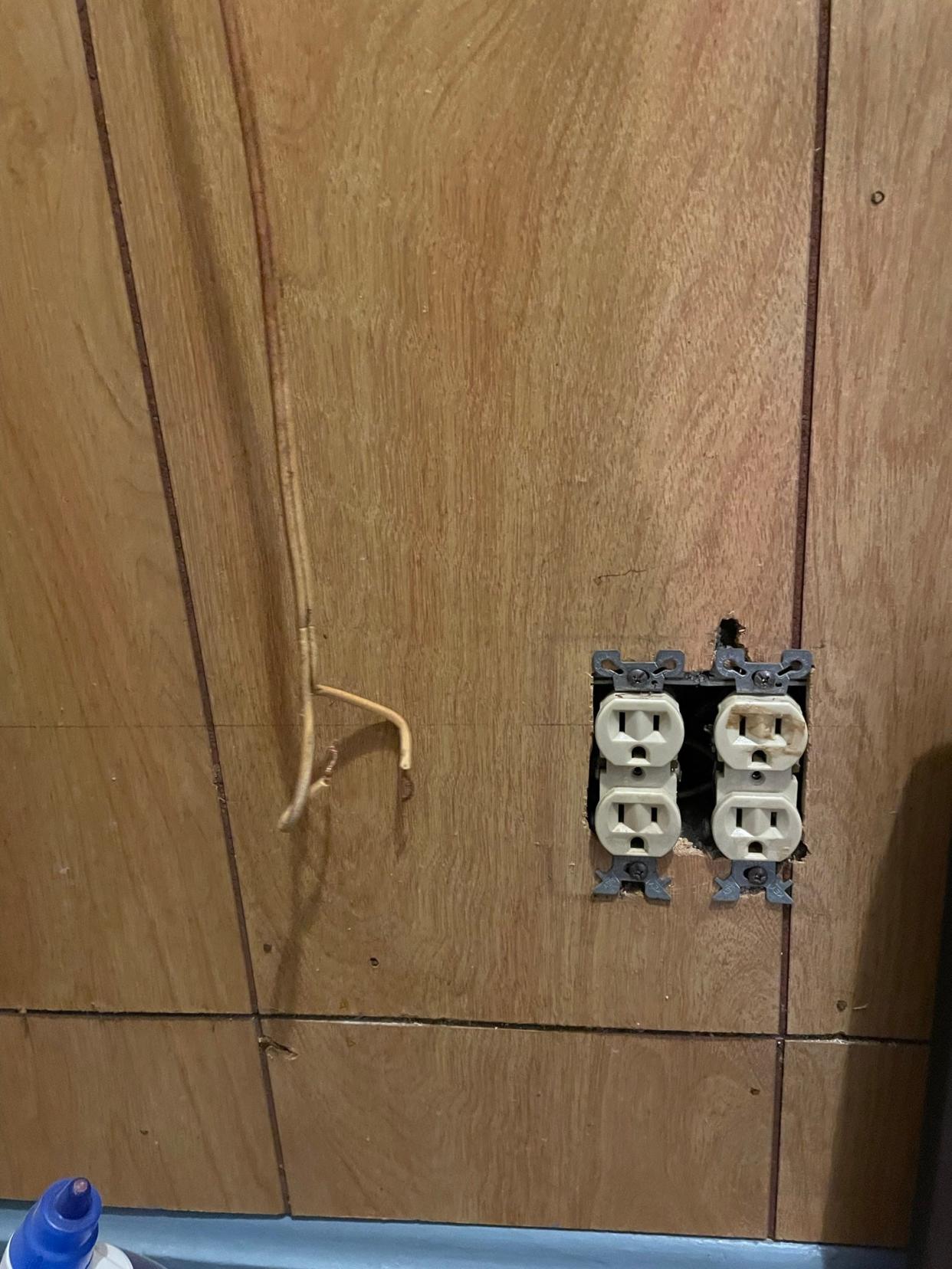 Our Old House Handyman found this "scary" outlet and wiring in Daughter #2's new-to-her old house.