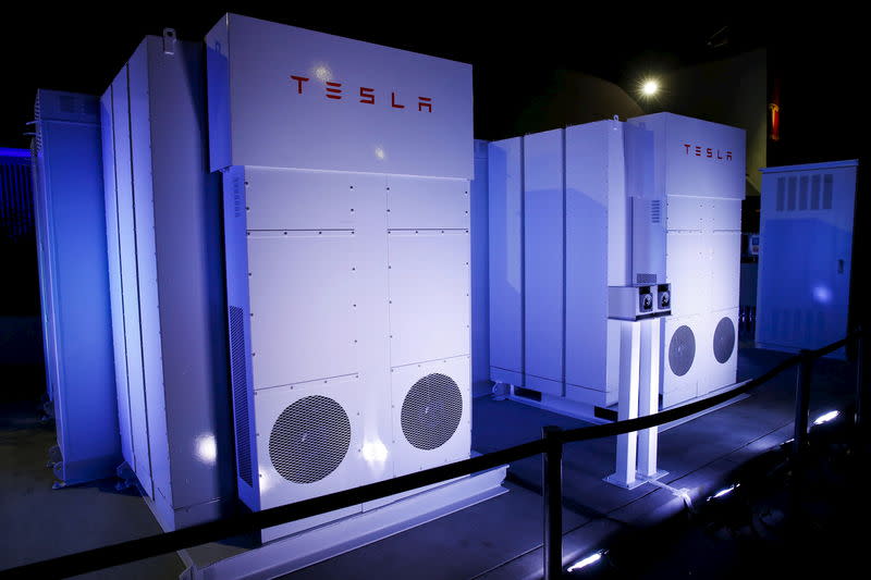 Tesla Energy batteries for businesses and utility companies are pictured providing energy for the Tesla Motors Powerwall Home Battery event in Hawthorne, California. REUTERS/Patrick T. Fallon