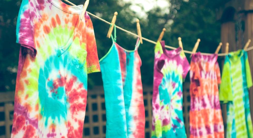 This tie-dye kit has everything you need to get started. (Getty Images)