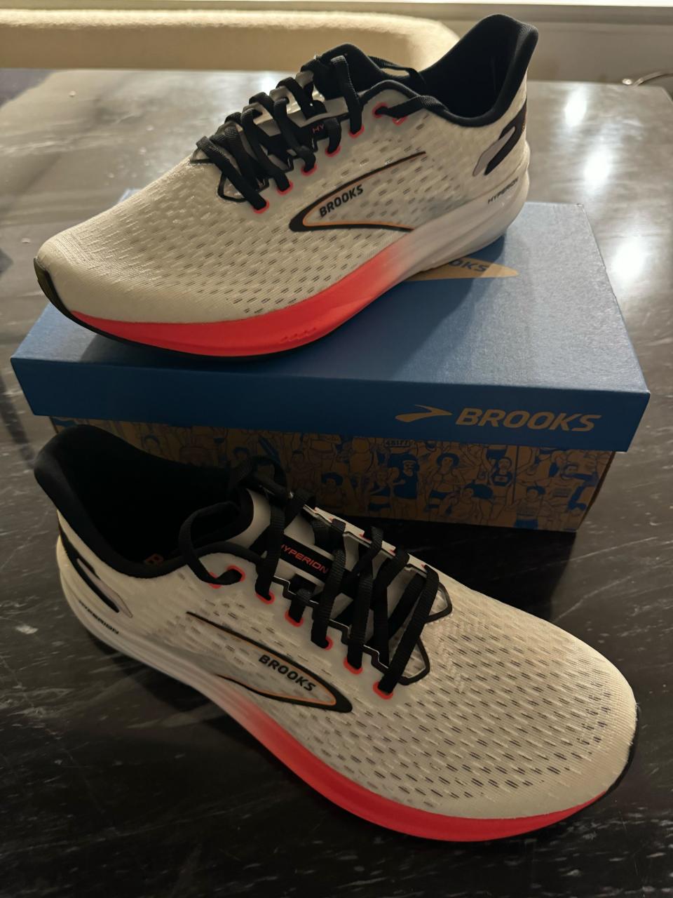 Brooks Hyperion Elite 4.