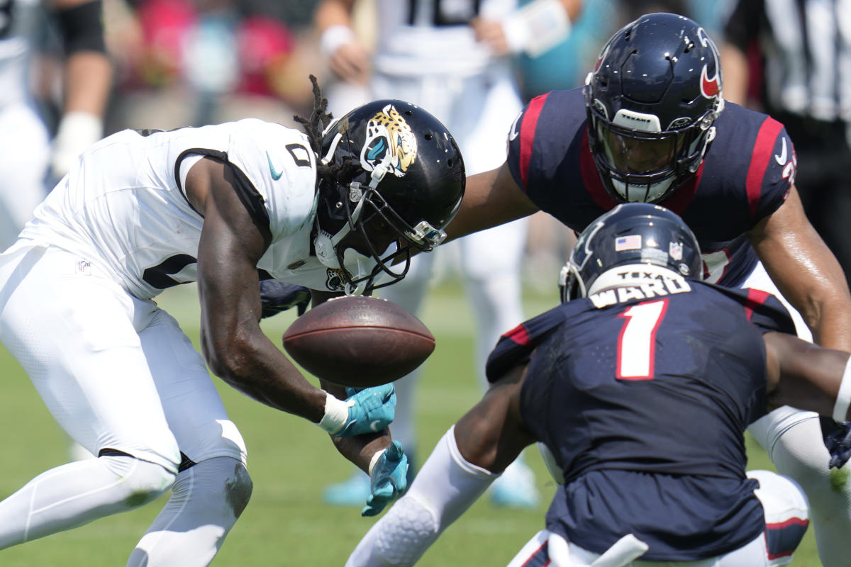 Jacksonville Jaguars WR Calvin Ridley Looks Back on Atlanta Falcons' 'Tough  Situation' - Sports Illustrated Atlanta Falcons News, Analysis and More