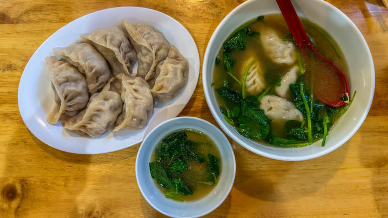 steamed momos and soup