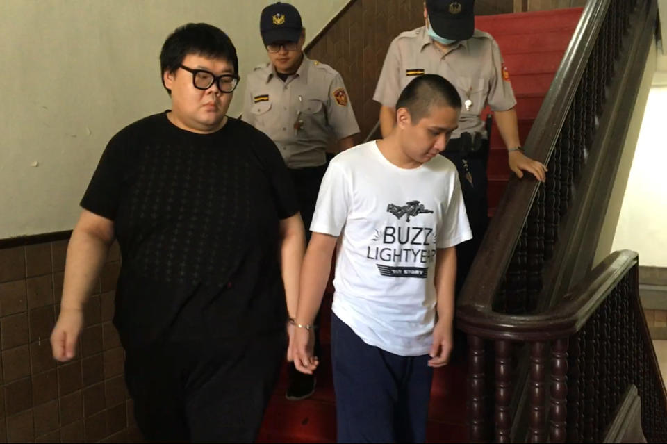 土豪哥朱家龍（前左）被控「W飯店女模案件」。（中央社／資料照）
