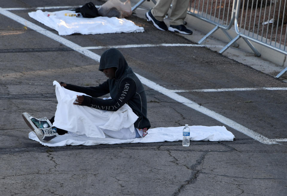 Aparcamiento al aire libre para los sintecho en Las Vegas