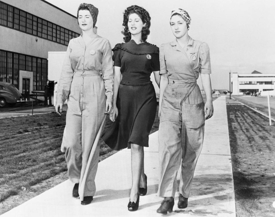 Naomi Parker, Ada Parker, and Frances Johnson arrive to work at the U.S. Naval Air Station.