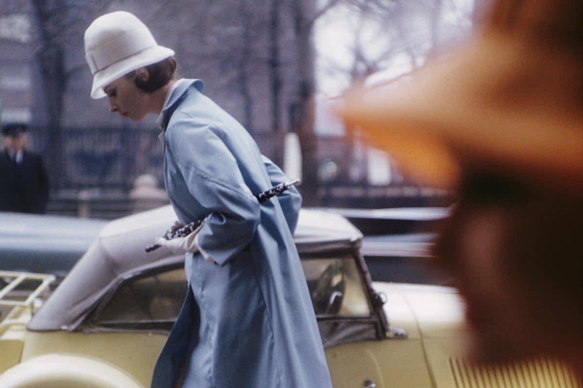 Never before published: photo for Harper’s Bazaar, April 1962  (Saul Leiter Foundation)