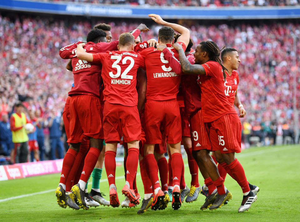 Soccer Football - Bundesliga - Bayern Munich v Eintracht Frankfurt - Allianz Arena, Munich, Germany - May 18, 2019   Bayern Munich's Franck Ribery celebrates scoring their fourth goal with team mates                 REUTERS/Andreas Gebert    DFL regulations prohibit any use of photographs as image sequences and/or quasi-video