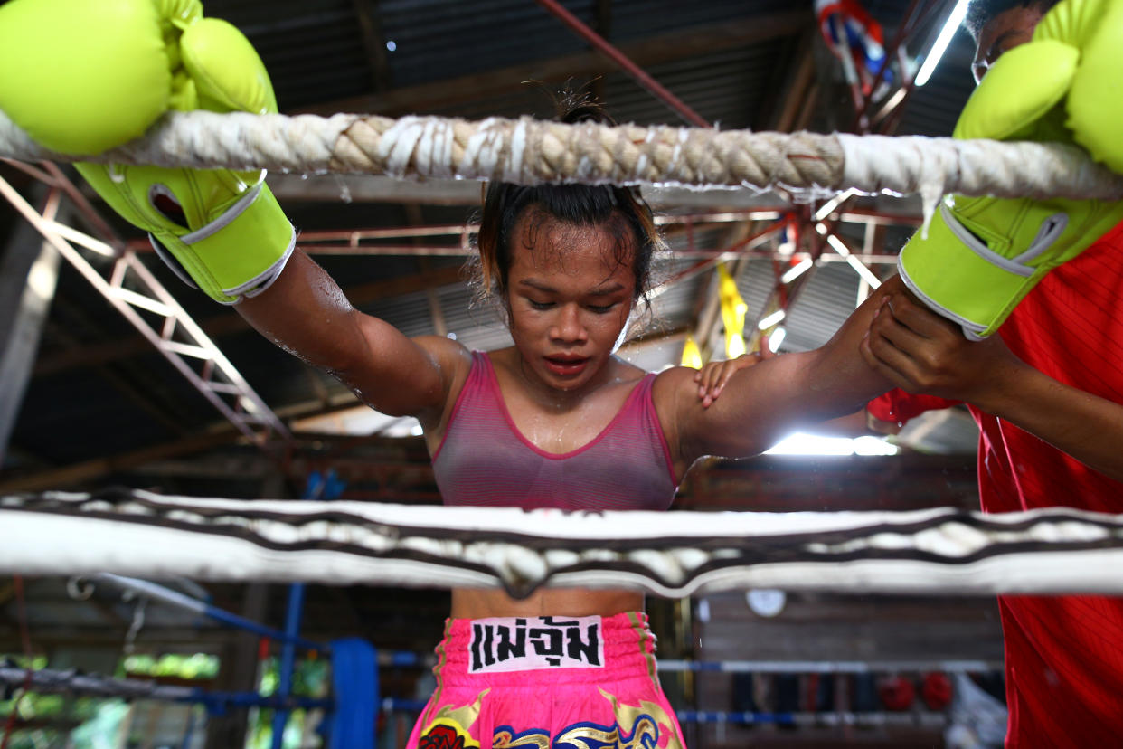 Nong Rose se entrena para un combate en Tailandia. Foto: HuffPost