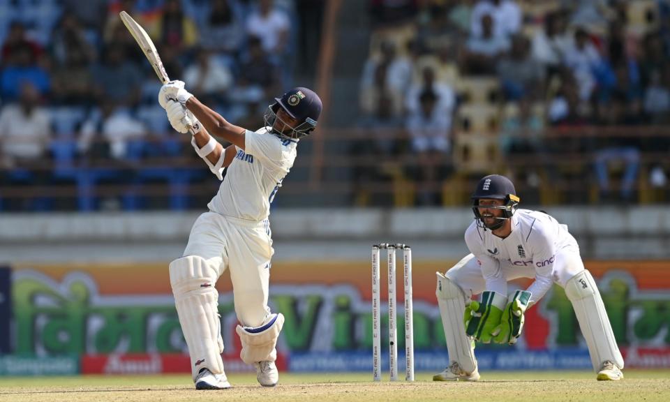 <span>Yashasvi Jaiswal smacks a six as Ben Foakes watches on from behind the stumps.</span><span>Photograph: Gareth Copley/Getty Images</span>