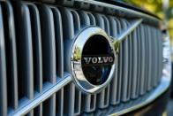 <p>2016 Yahoo Autos Ride of the Year: Volvo XC90<br></p>