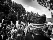 <p>A woman in an American flag pussy hat at a counterprotest against a “free speech” rally staged by conservative activists Aug. 19 in Boston (Photo: Holly Bailey/Yahoo News) </p>