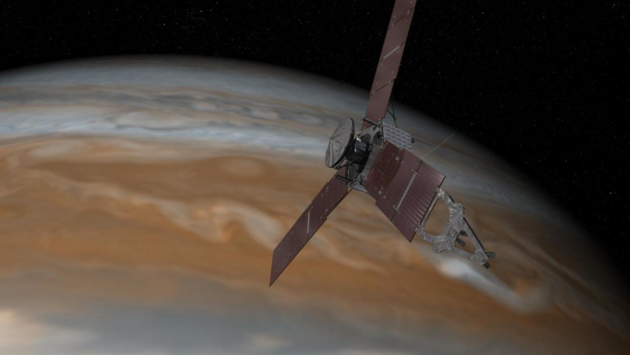  Artist's illustration of Juno and Jupiter. 