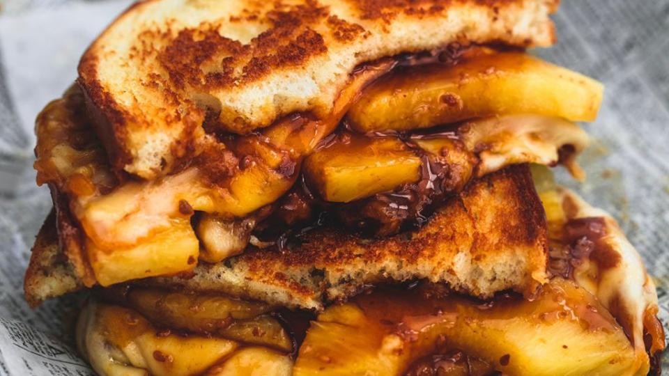 hawaiian grilled cheese vertical