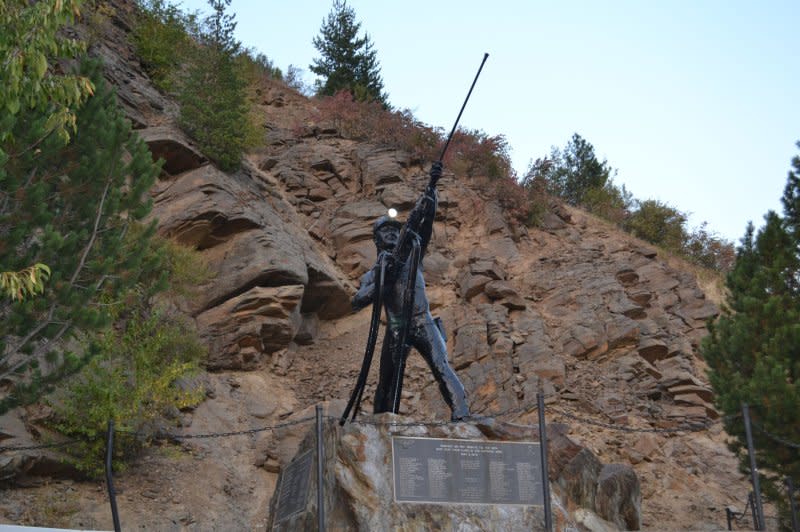 The Sunshine Miners Memorial in Idaho honors the 91 miners who died in a mine fire in 1972. File Photo by Visitor7/Wikimedia