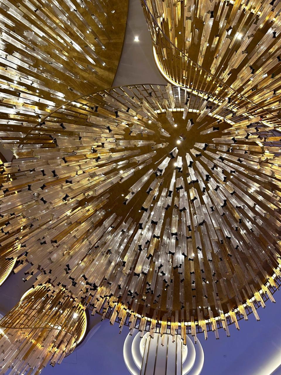 Fontainebleau chandelier